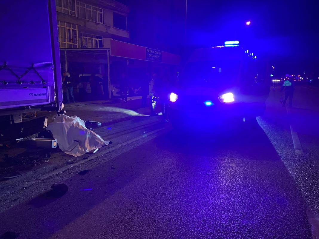 TIR kazasında bir genç yaşamını yitirdi 2